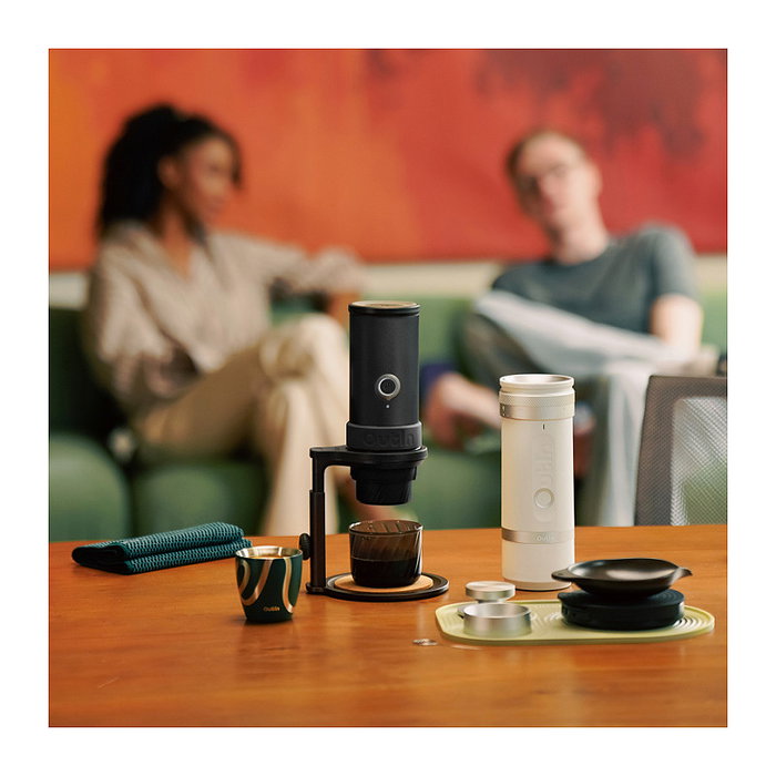 OutIn Mino Máquina de Espresso Eléctrica Portátil - Gris OutIn Mino Máquina de Espresso Eléctrica Portátil - Gris