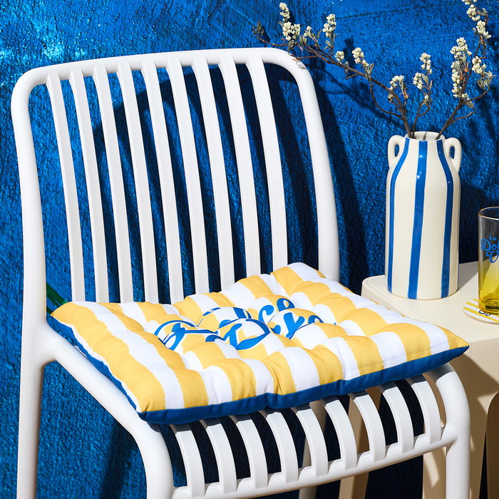 Home Deco Factory Cojín Silla Hidrófugo Estampado 40x40 cm - Colección Dolce Vita - Amarillo, Azul, Naranja, Rosa, Rojo Home Deco Factory Cojín Silla Hidrófugo Estampado 40x40 cm - Colección Dolce Vita - Amarillo, Azul, Naranja, Rosa, Rojo