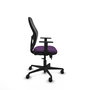Silla de oficina Jorquera con mecanismo Sincro/Traslack tapizada con Tela color Morado y malla color Negro. Equipada con lumbar 1D, Brazos 1D y Ruedas 65mm nailon