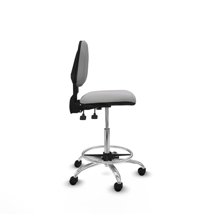 PIQUERAS Y CRESPO Taburete Isso AS bali gris claro sin brazos base cromada ruedas nailon 50mm