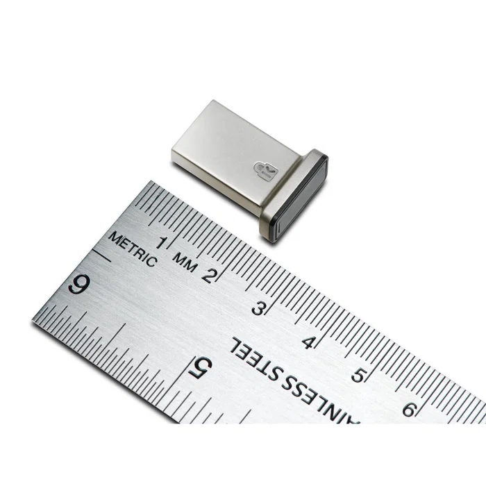 Kensington K64704EU VeriMark Pro IT Lector de Huella Digital USB 2.0 Plata - Compatible con Windows Hello y Windows Hello para Empresas