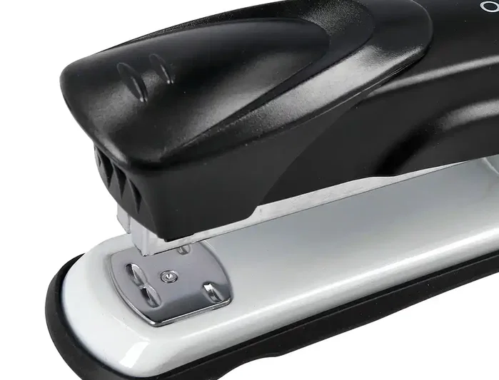 Q-connect Grapadora kf14211 Metálica Negra