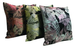 DKD Home Decor Cojín de Poliéster con Diseño de Hojas, Surtido de 3 Colores
