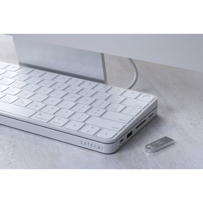 Satechi USB-C Slim Dock para iMac de 24 pulgadas, Plata Satechi USB-C Slim Dock para iMac de 24 pulgadas, Plata