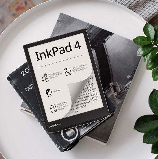 PocketBook InkPad 4 7.8" 32 GB E-reader - Pantalla E Ink Carta 1200, Luz SMARTlight Ajustable, Resistente al Agua IPX8, Compatible con Audiolibros y Text-to-Speech