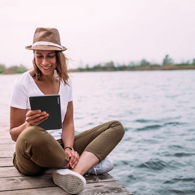 PocketBook InkPad 4 7.8" 32 GB E-reader - Pantalla E Ink Carta 1200, Luz SMARTlight Ajustable, Resistente al Agua IPX8, Compatible con Audiolibros y Text-to-Speech