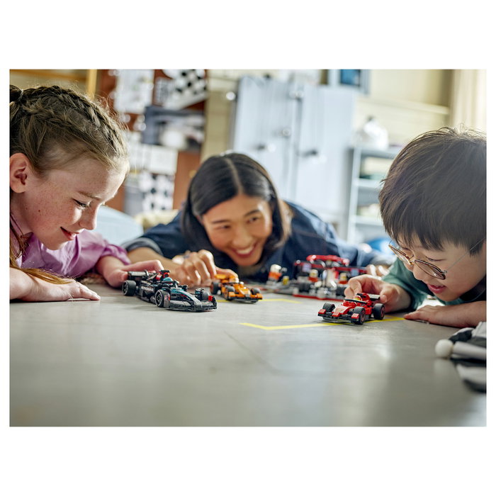 LEGO Speed Champions Mercedes-AMG F1 W15 Race Car 77244 LEGO Speed Champions Mercedes-AMG F1 W15 Race Car 77244