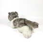 Deqube Peluche Gato Gris Y Blanco Tumbado 25Cm 939D00300 Bocalan