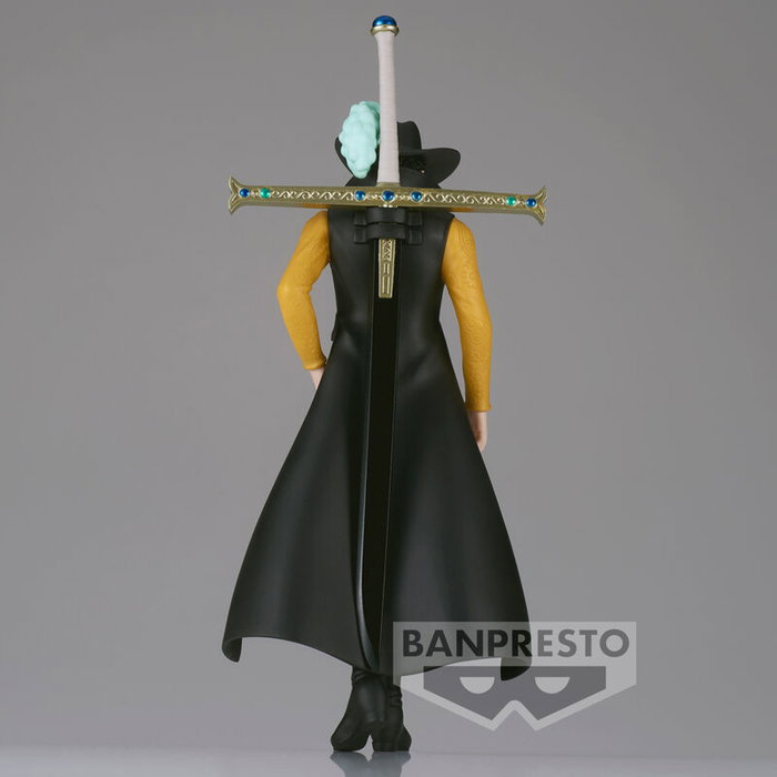 BANPRESTO Figura Dracule Mihawk The Shukko One Piece 16cm