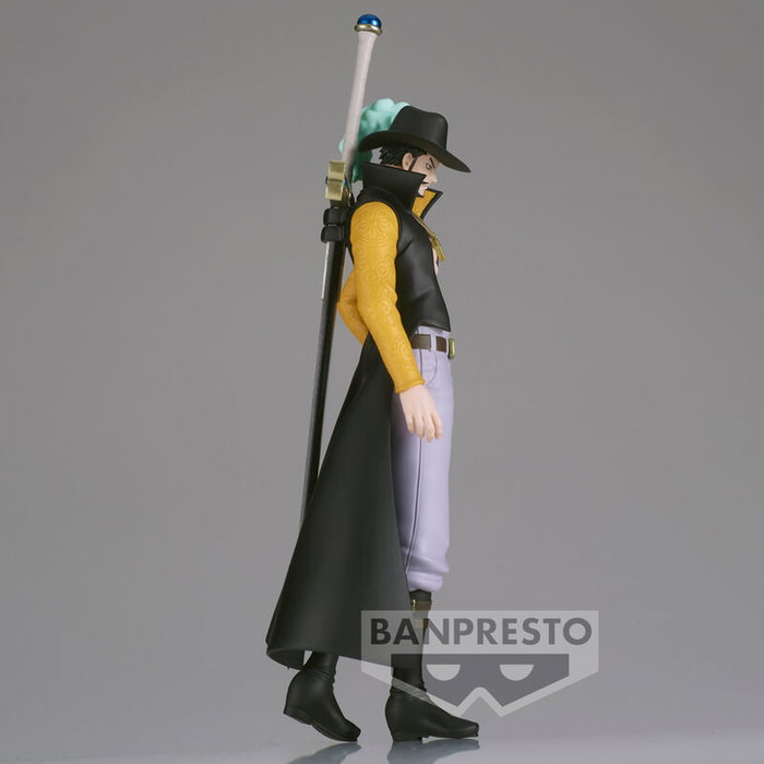 BANPRESTO Figura Dracule Mihawk The Shukko One Piece 16cm
