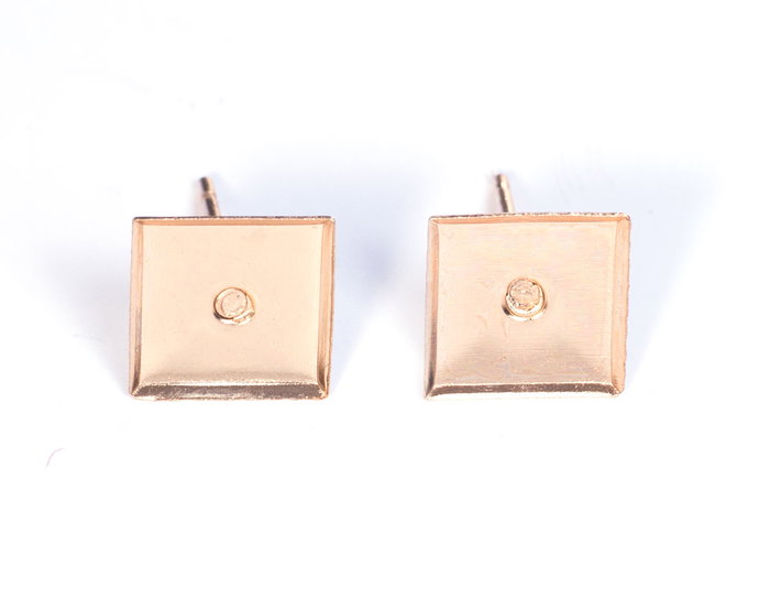Innspiro Pendiente metálico para incrustar base cuadrado dorado 8x8x12mm Innspiro Pendiente metálico para incrustar base cuadrado dorado 8x8x12mm