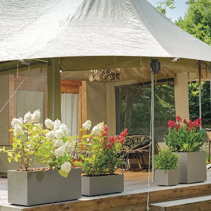 Deroma Maceta Cuadrada Millennium 80 L, 49 cm, con Depósito de Agua y Ruedas, Color Marrón - Ref. 9H836SZ