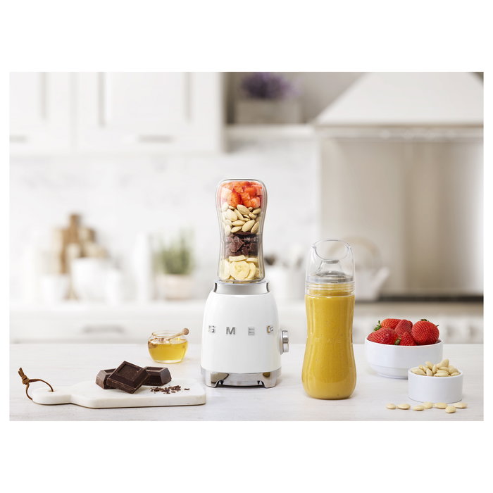 Smeg PBF01WHEU Batidora de Vaso de Acero Inoxidable, Blanco