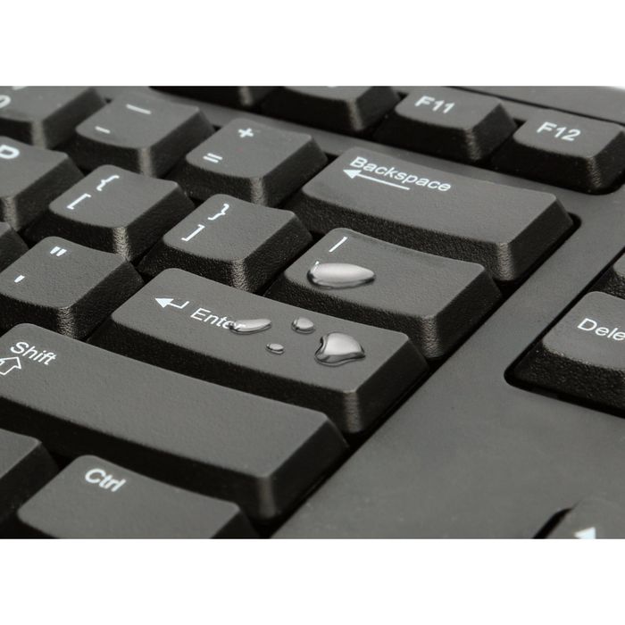Kensington KB100 EQ Teclado Completo con Cable USB-A, Resistente a Derrames, Diseño Sostenible