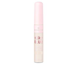 Essence Correcto Silky Blur hidratante de larga duración tono #20 acabado mate 10 ml