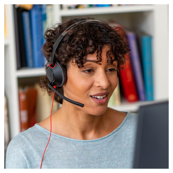 HP Poly Blackwire 5220 Auriculares Estéreo USB-C + 3,5mm, Alámbrico, 20-20000Hz, Micrófono Boom, Negro/Rojo