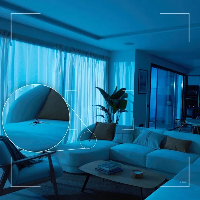 Philips Hue AACFZ87483 Cámara Inteligente para Exteriores con Cable, Visión Nocturna 2K, Color Negro