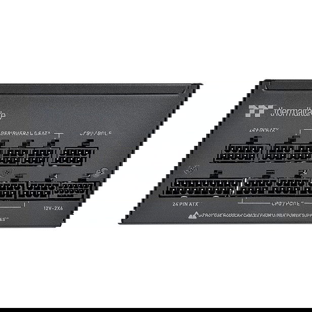 Thermaltake Toughpower PT 850W 80 PLUS Platinum Fuente de Alimentación ATX 3.1 Totalmente Modular