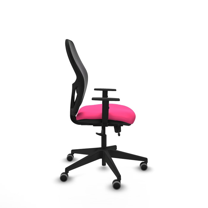 PIQUERAS Y CRESPO Silla de oficina Alocén con malla negra y asiento rosa