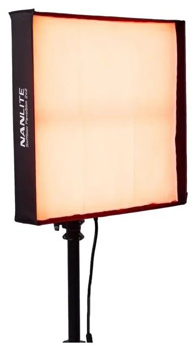 Nanlite PavoSlim 240C Full-Color