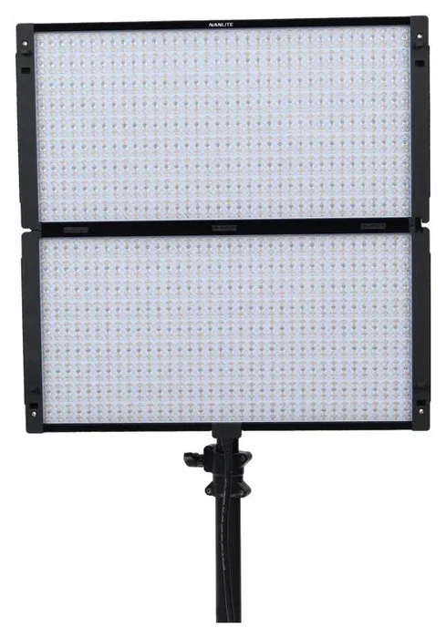 Nanlite PavoSlim 240C Full-Color