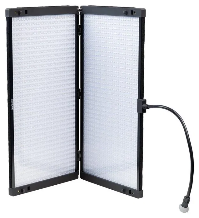 Nanlite PavoSlim 240C Full-Color