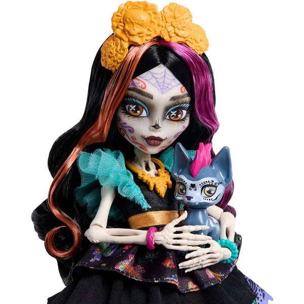 Mattel Muñeca Monster High Skelita Doll con Accesorios