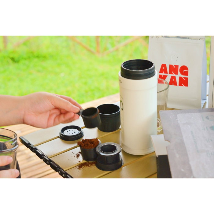 OutIn Nano Cafetera de espresso portátil blanca