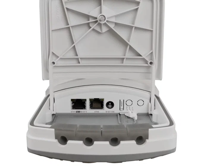 Mikrotik wAP ax LTE7 kit con módem LTE7 y doble banda Blanco Mikrotik wAP ax LTE7 kit con módem LTE7 y doble banda Blanco