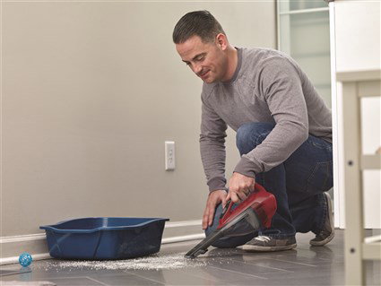 Black+Decker DVA-315-J Recogetodo Ciclónico Inalámbrico con Batería de Litio