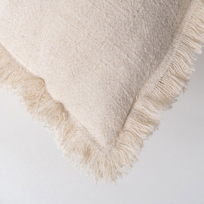 Cojín Beige 70% Algodón / 30% Lino 60 X 60 cm Cojín Beige 70% Algodón / 30% Lino 60 X 60 cm