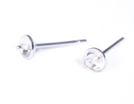 Innspiro Pendiente metálico para incrustar con cono aguja plateado 13,4x4,0mm