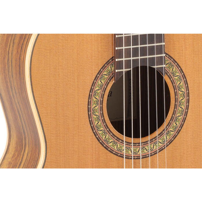 Guitarra Clásica Admira A8 Serie Artesanía Guitarra Clásica Admira A8 Serie Artesanía