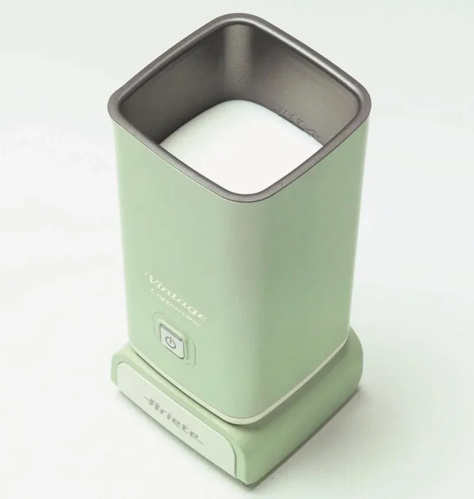 Ariete Vintage Milk Frother, Verde Ariete Vintage Milk Frother, Verde