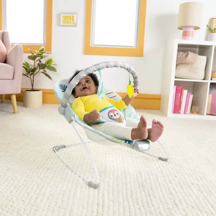 Bright Starts Hamaca Vibratoria para Bebés Wild Wonders - BRI17586 - Con Arco de Juguete Extraíble y Arnés de 3 Puntos Bright Starts Hamaca Vibratoria para Bebés Wild Wonders - BRI17586 - Con Arco de Juguete Extraíble y Arnés de 3 Puntos