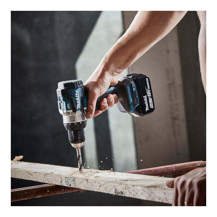 Makita DDF489RTJ Taladro atornillador inalámbrico con 2 baterías de 5.0 Ah