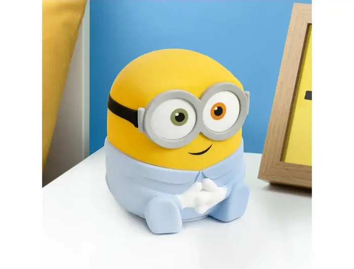 Wondee Lámpara de Silicona Minions Bob con Luz Nocturna, 3 Niveles de Brillo y Modo Pulsante, Temporizador 1-3h, Amarillo, 125x70x300 mm