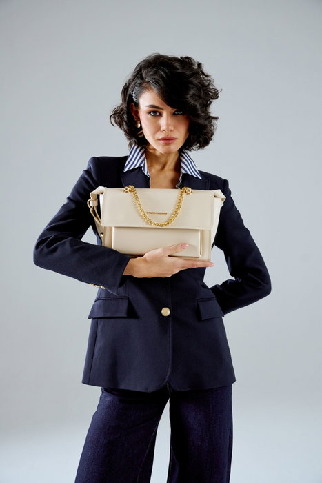 Vince Camuto Sorrento Bandolera Marfil Bolso de Hombro de Piel de Polivinilo Vince Camuto Sorrento Bandolera Marfil Bolso de Hombro de Piel de Polivinilo