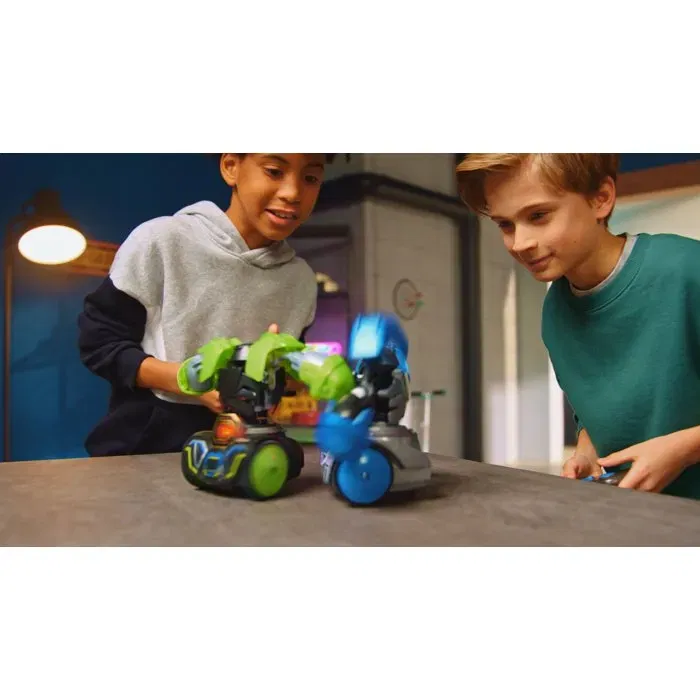 Silverlit Kombat Tornado Robots de Combate con Ataque de 360°, Conjunto de 2 Robots