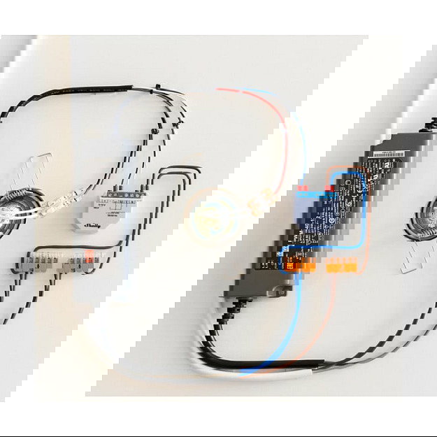 Shelly Plus 0-10V Regulador de Intensidad (Dimmer) Integrado Inalámbrico IEEE 802.11b/g/n, 110-240V, 30-50m de Rango, Color Azul y Gris