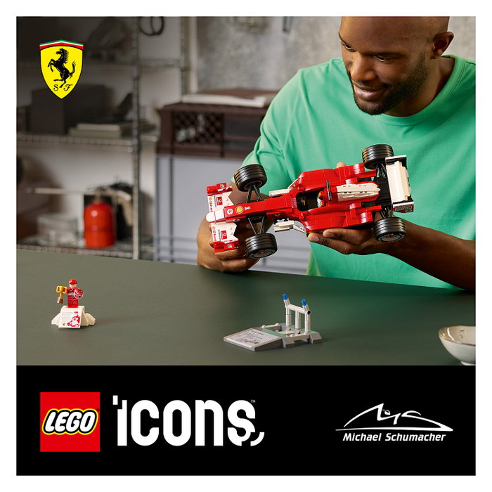 LEGO Icons Ferrari F2004 y Michael Schumacher 11375