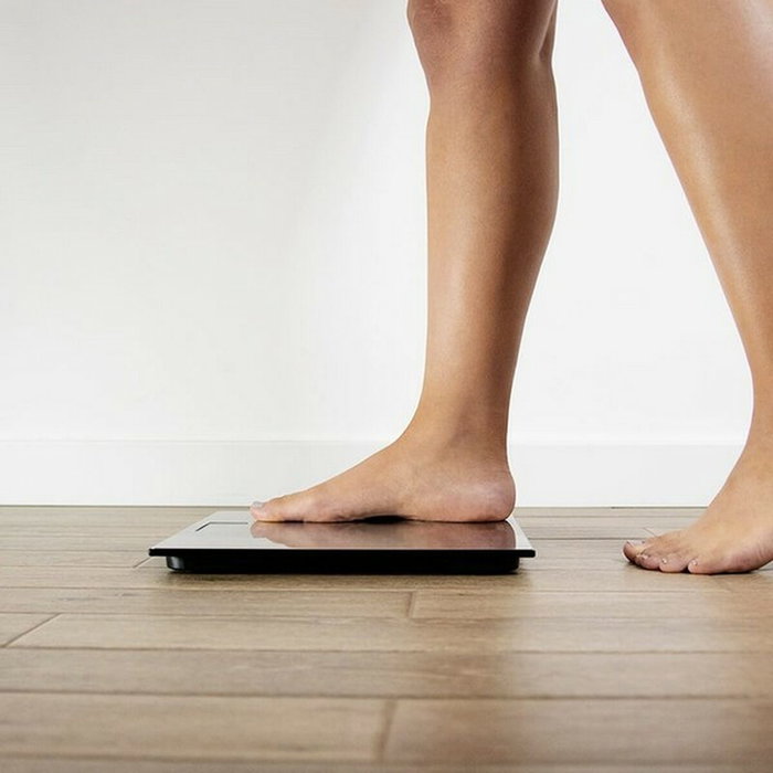 Cecotec Surface Precision 9200 Healthy Báscula de Baño Digital, Plataforma de Acero Inoxidable 300x300 mm, 180 kg, 4 Sensores, LCD, Incluye Cinta Métrica