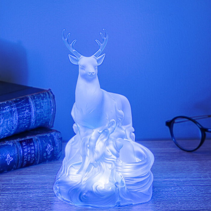 Paladone Lámpara Patronus Ciervo con Varita Control Remoto, Luz LED Decorativa Harry Potter