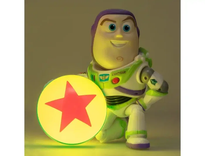 Wondee Lámpara Nocturna Paladone SquishyGlo Lights Toy Story Buzz Lightyear GloBuddies Light de 16 cm, Luz Suave y Blandita a Pilas para Niños