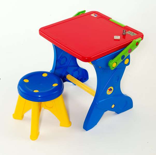 Molto Pupitre Pizarra con 16 Accesorios 90 cm Molto Pupitre Pizarra con 16 Accesorios 90 cm