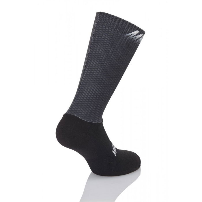 Mbwear Calcetines Aero Dry Ultraligeros Transpirables para Hombre y Mujer - Acolchados con Tecnología Q-Skin Antiolor (S-M 35-40)