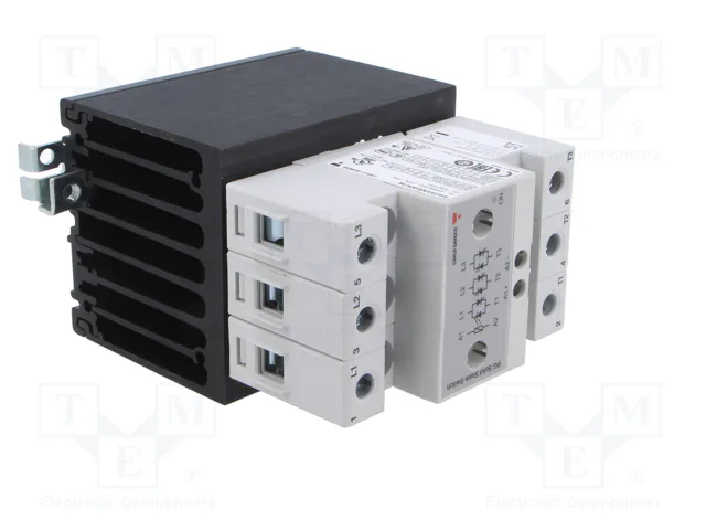 CARLO GAVAZZI RGC3A60D30KGE Relé de semiconductor trifásico 30A 42÷660VAC