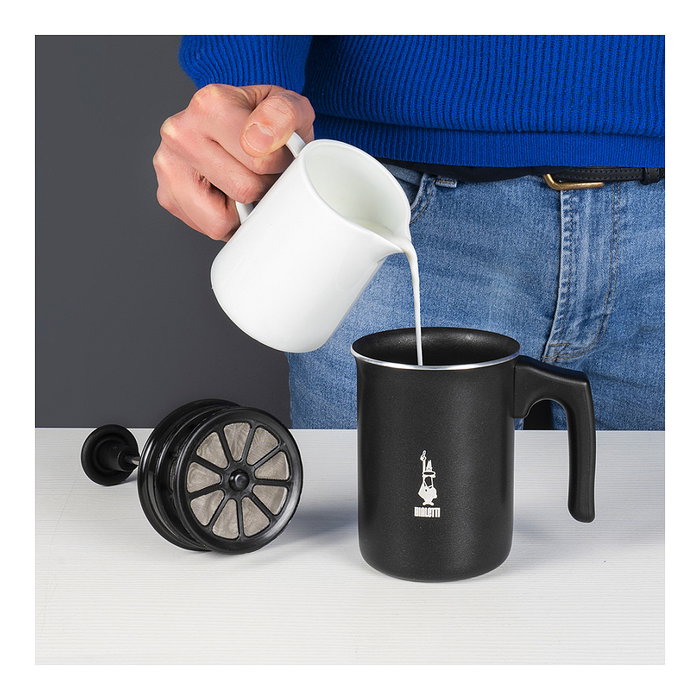 Bialetti Espumador de leche manual Perfetto Crema Negro 160 ml Bialetti Espumador de leche manual Perfetto Crema Negro 160 ml