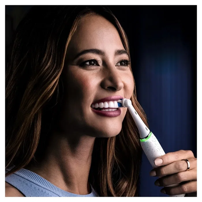 Braun Oral-B iO10 Stardust White Zahnbrste (iO10 Stardust White) de color blanco estelar