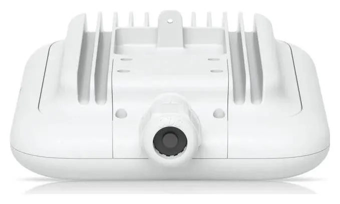 Ubiquiti U7 Pro Outdoor WiFi 7 con IP67 y 2.5 GbE